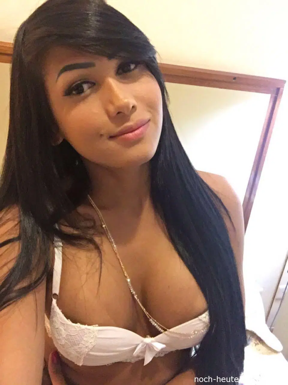 Lass uns in Lausanne nachher noch zum poppen sehen sie nachher noch poppen